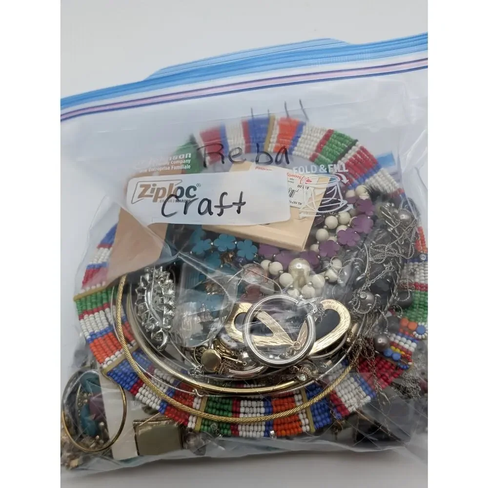 Jewelry Lot Reba Repurpose Bag Over 4 Pounds Beads & Possible Wearable Pieces - Picture 5 of 10